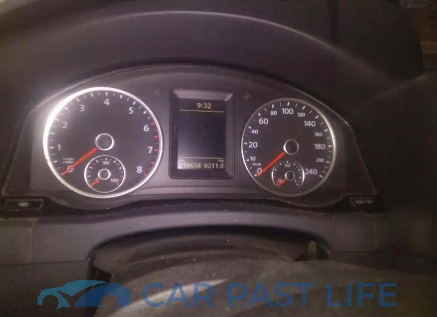 WVGBV7AX3AW508620# 7