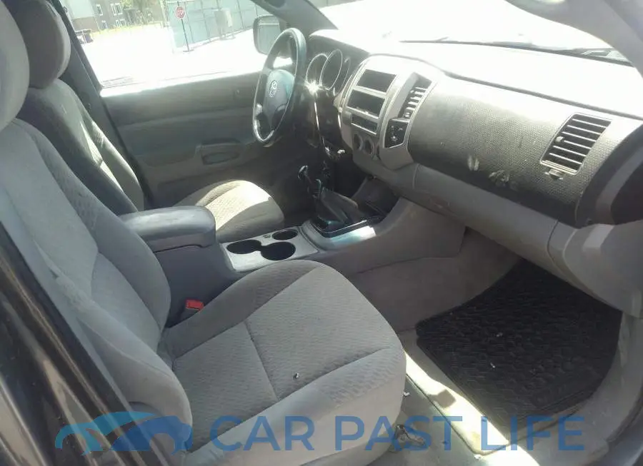 5TEUX4EN5AZ735051# 5
