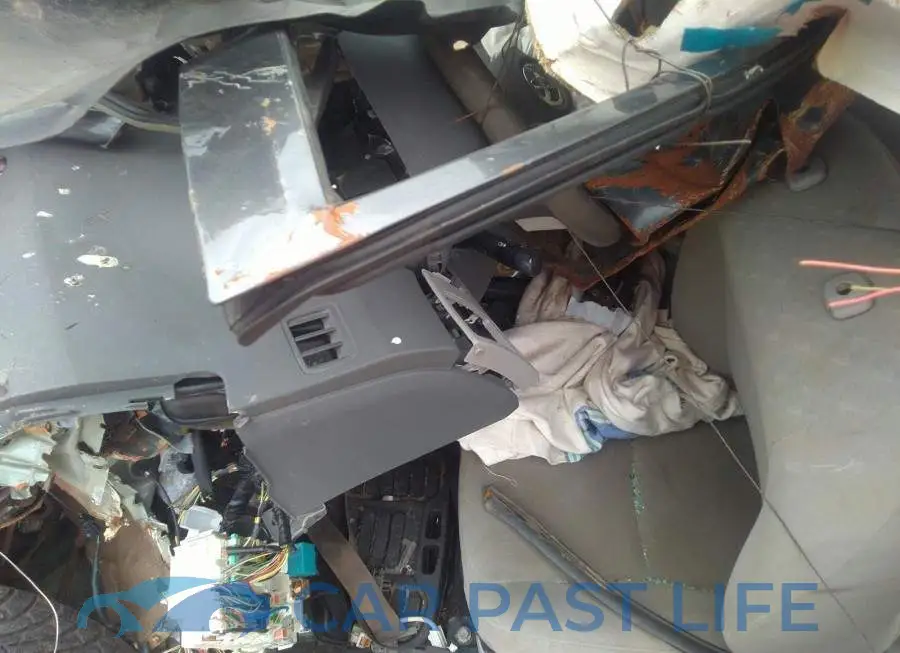 2T1BU4EE2AC414994# 11