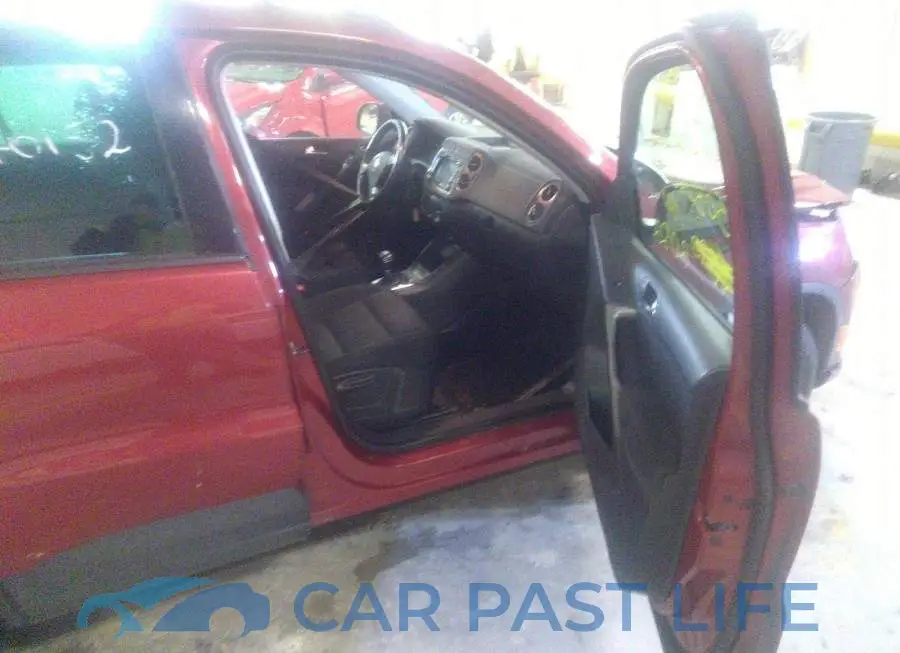 WVGBV7AX3AW508620# 5