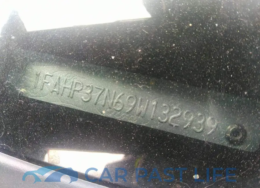 1FAHP37N69W132939# 9