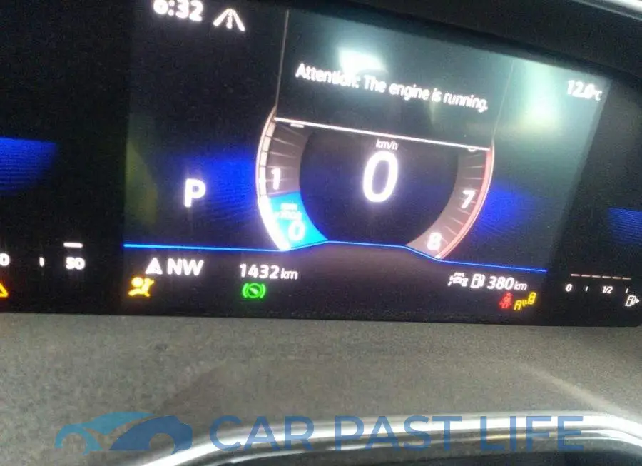 3VWEM7BU7NM003983# 7