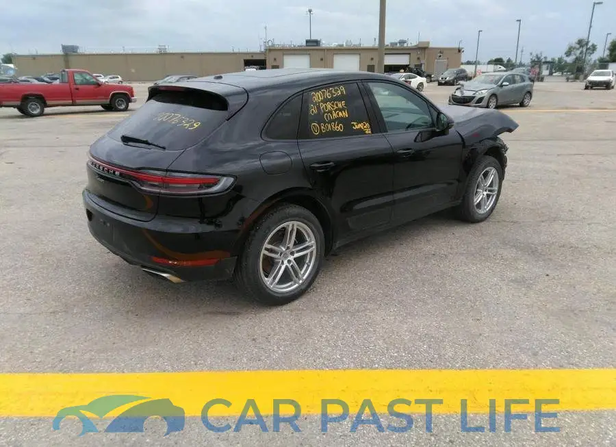 WP1AA2A52MLB01860# 4