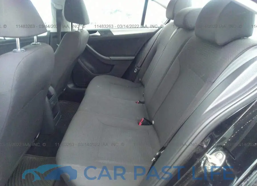 3VW2B7AJ7HM298930# 8