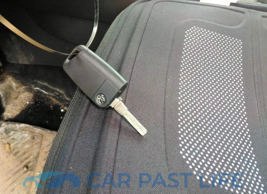 3VWC17AU6HM501839# 11