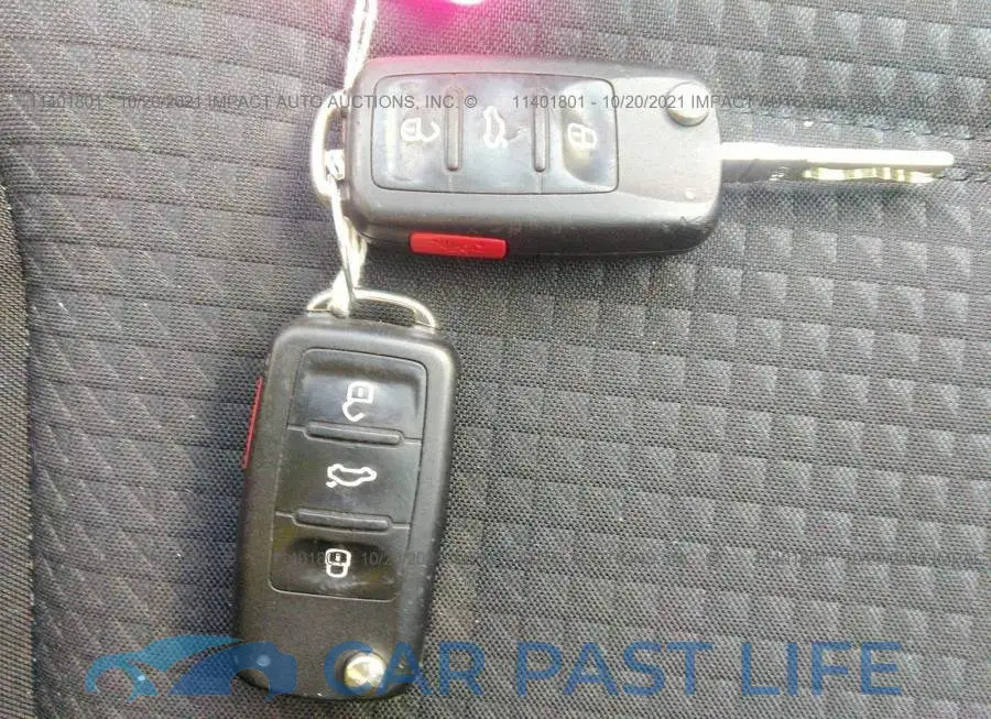 3VW267AJ1GM306989# 11