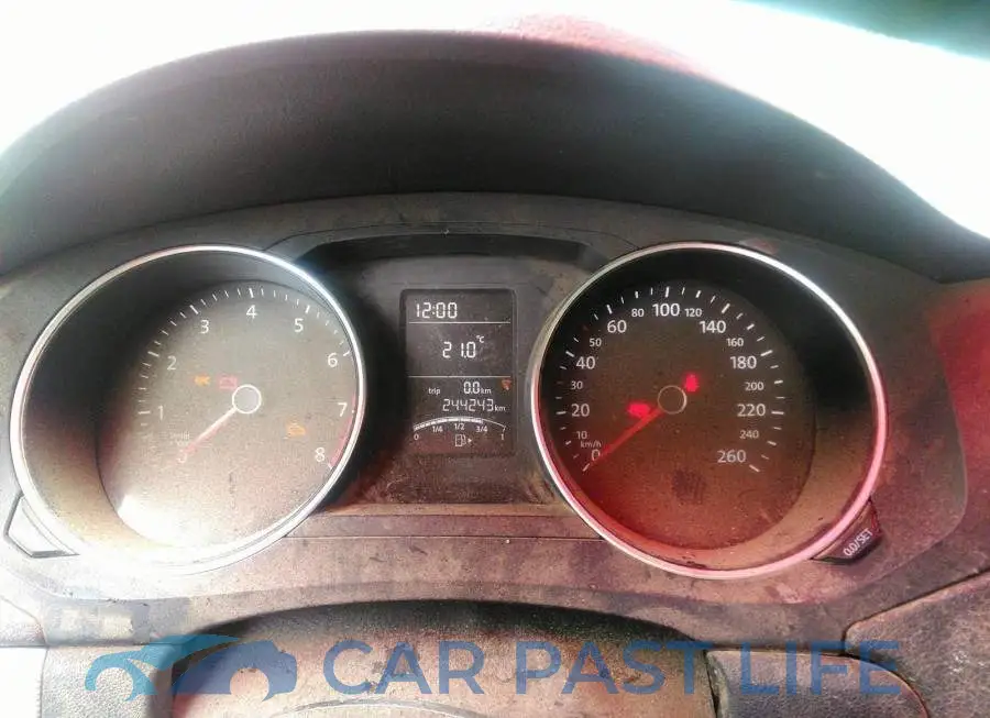 3VW1K7AJ6FM349195# 7
