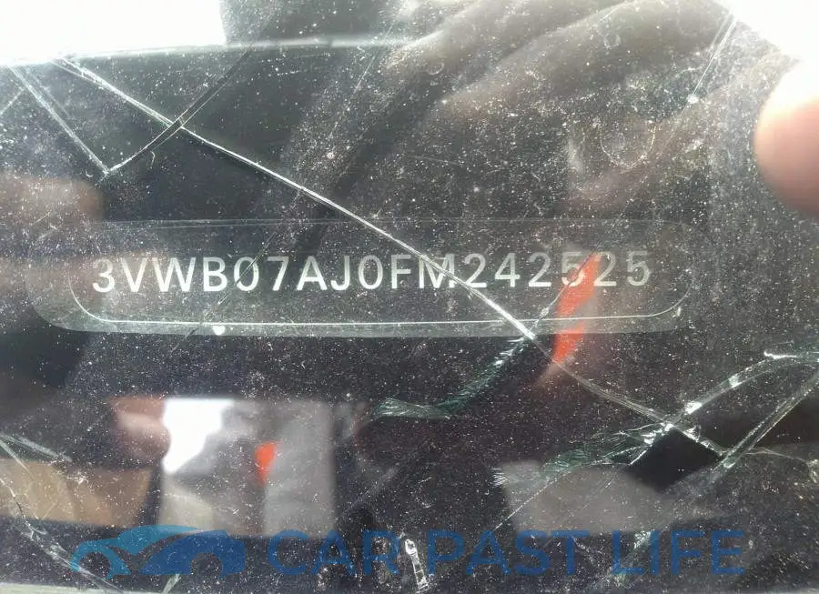 3VWB07AJ0FM242525# 9