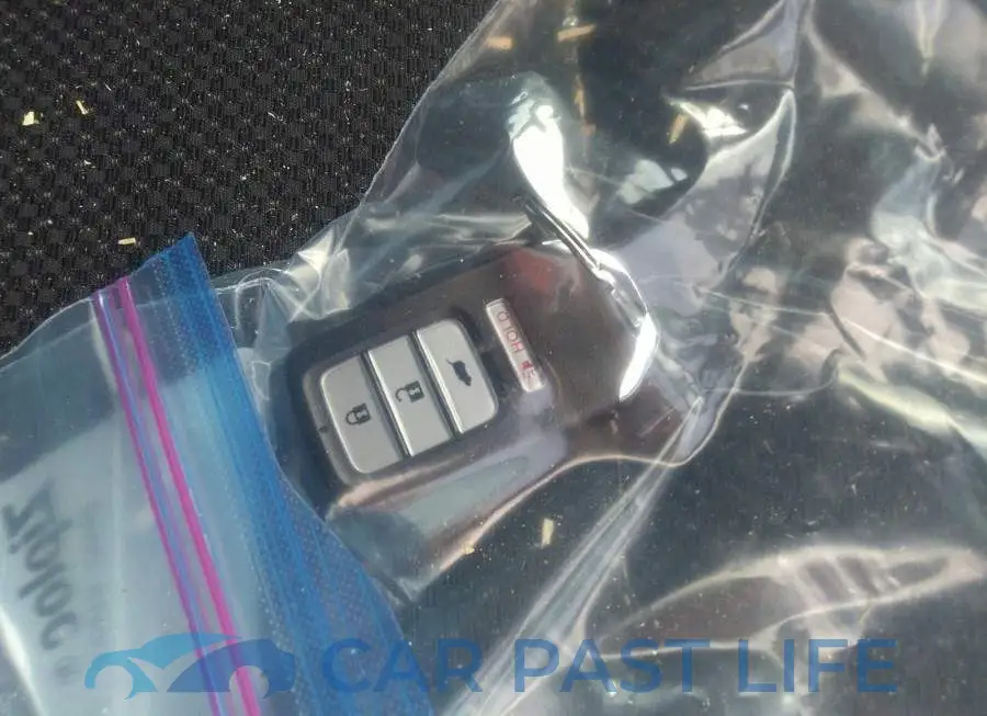 3CZRU6H22LM102979# 11