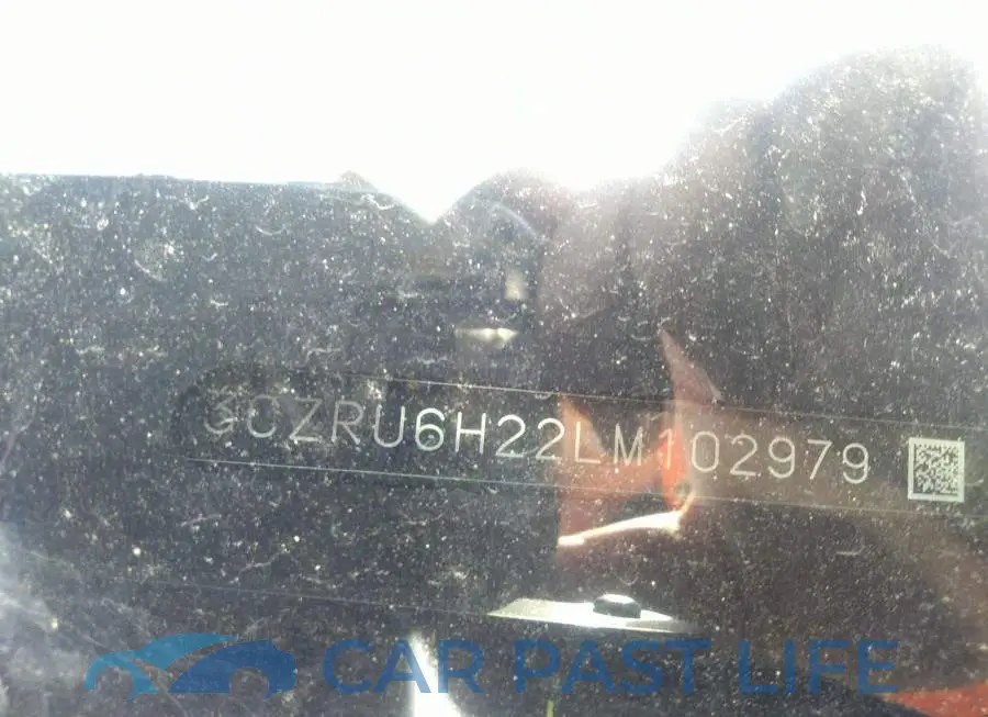 3CZRU6H22LM102979# 9