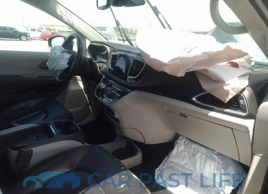 2C4RC1EG4JR102970# 5
