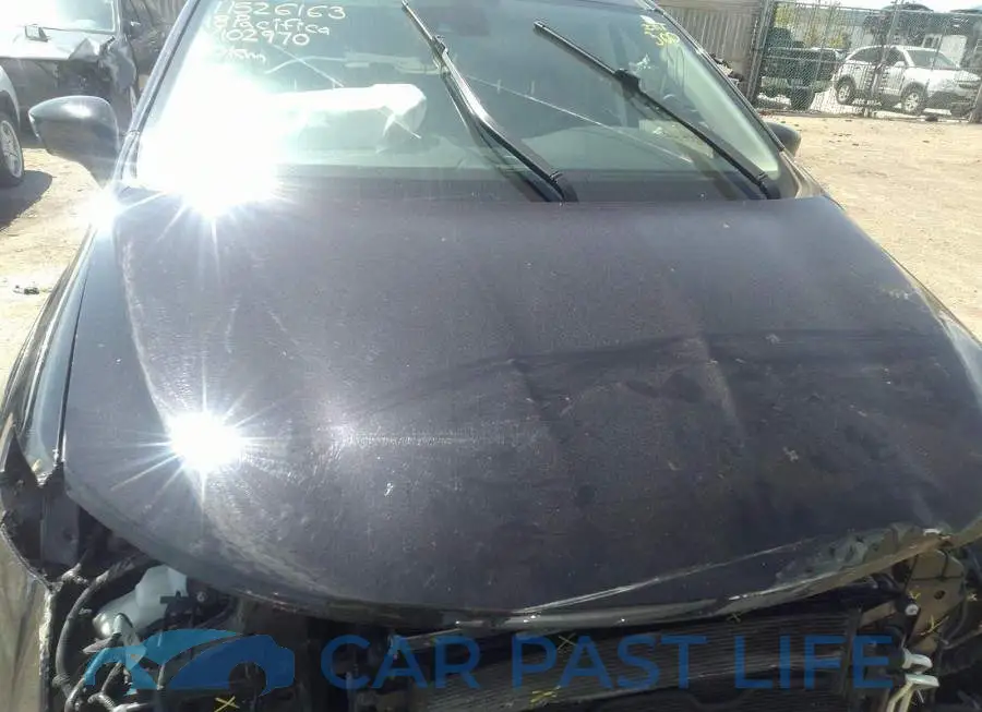 2C4RC1EG4JR102970# 10