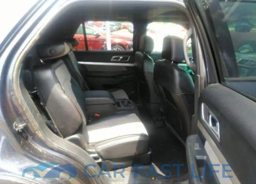 1FM5K8D80HGA81529# 9