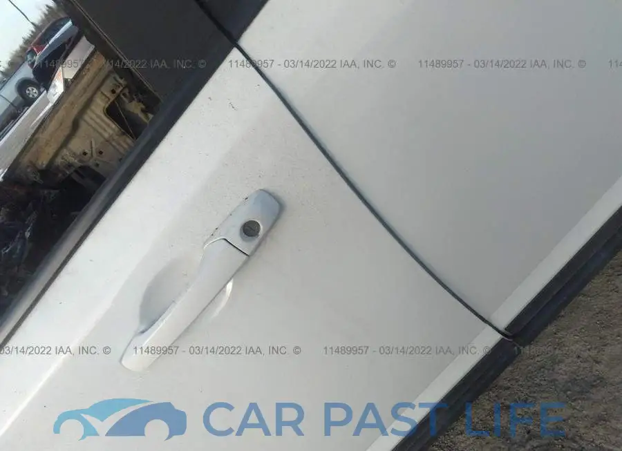 1C4NJDAB3FD102324# 9