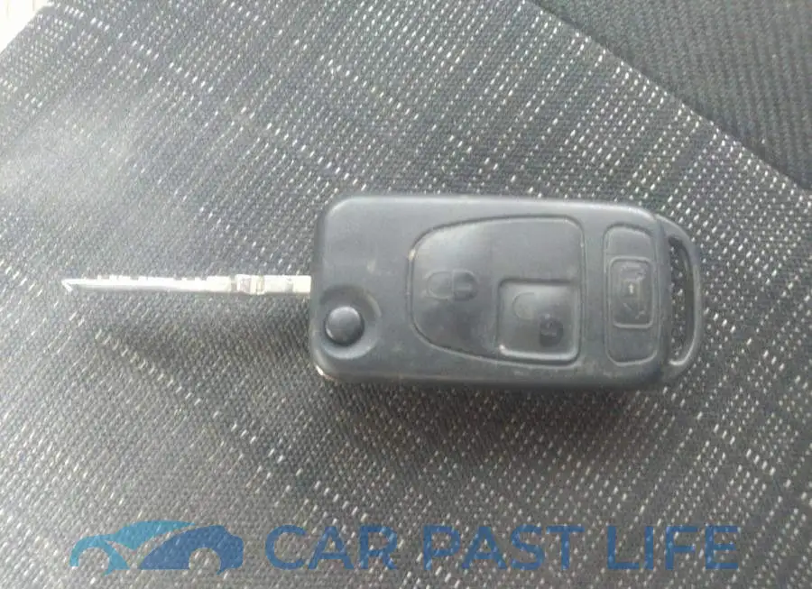 WD3BE8CC2FP141418# 11