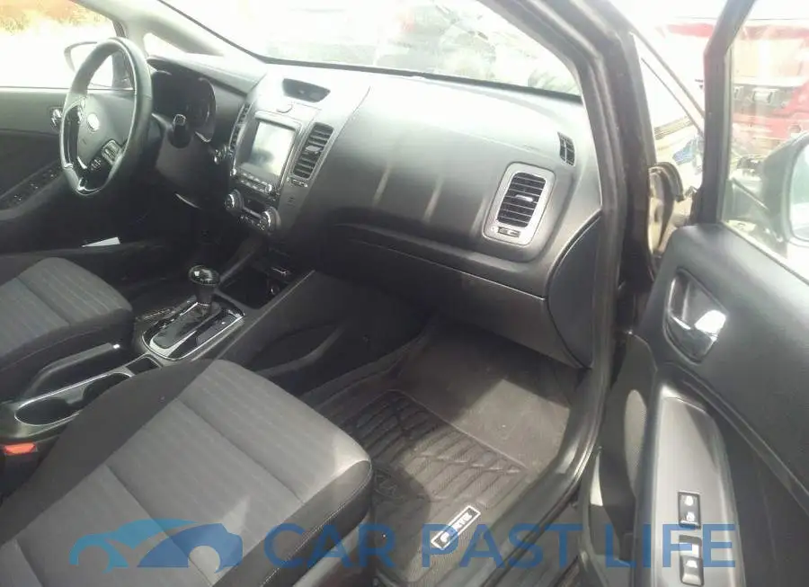 3KPFL4A8XJE255650# 5