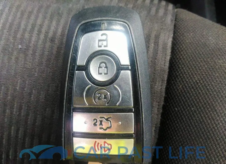 1FMJU1JT4LEA31682# 11