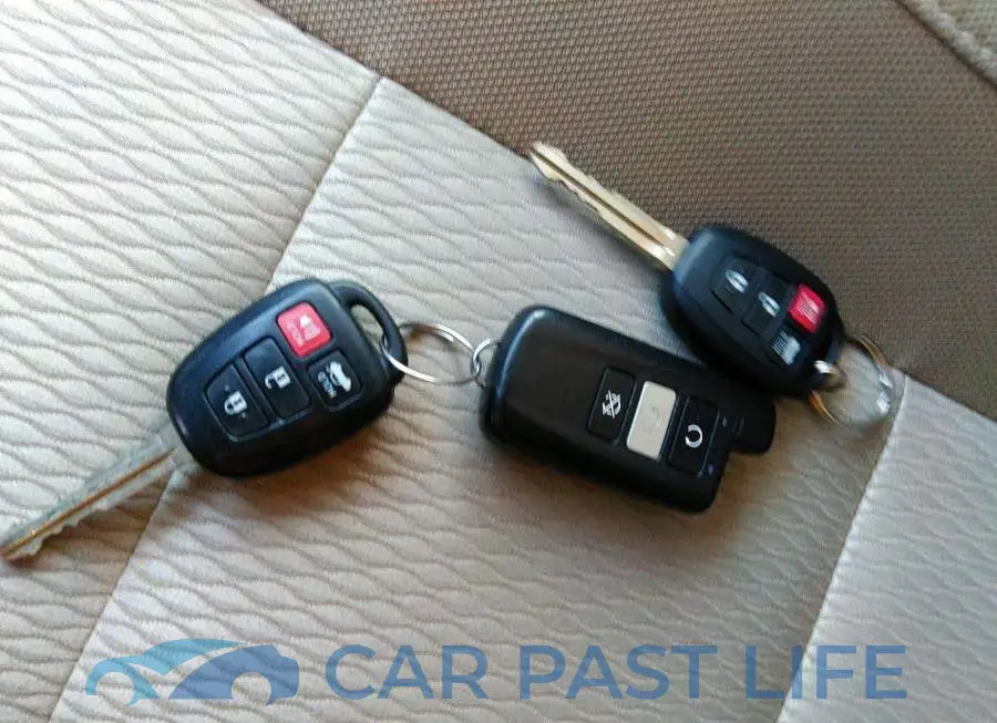 2T1BURHE8GC710345# 11