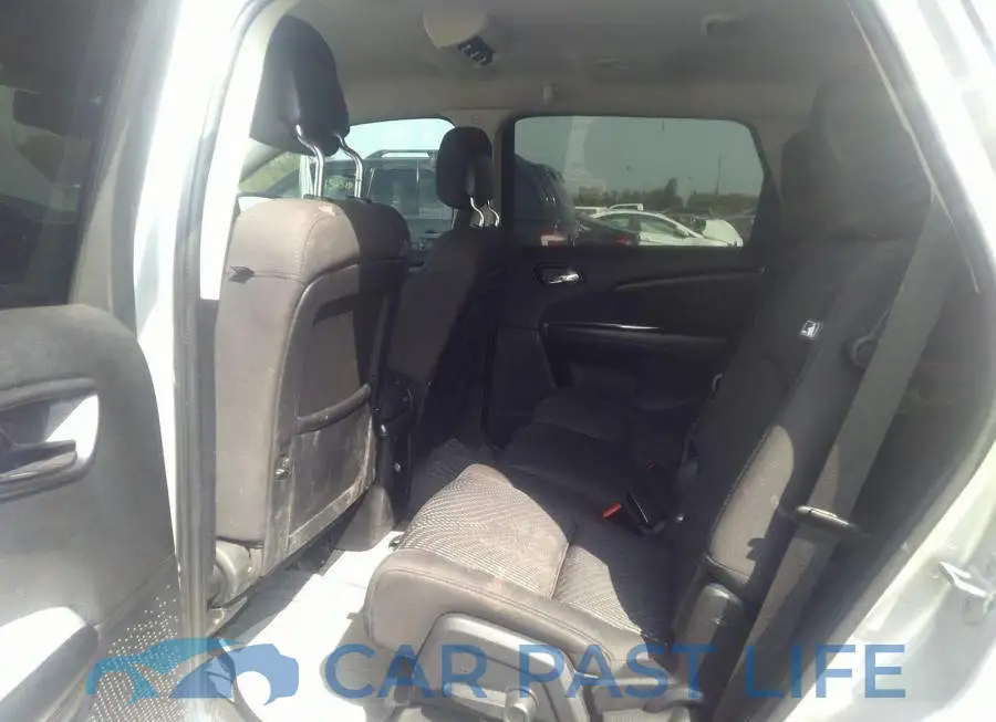 3C4PDCAB8DT540421# 8