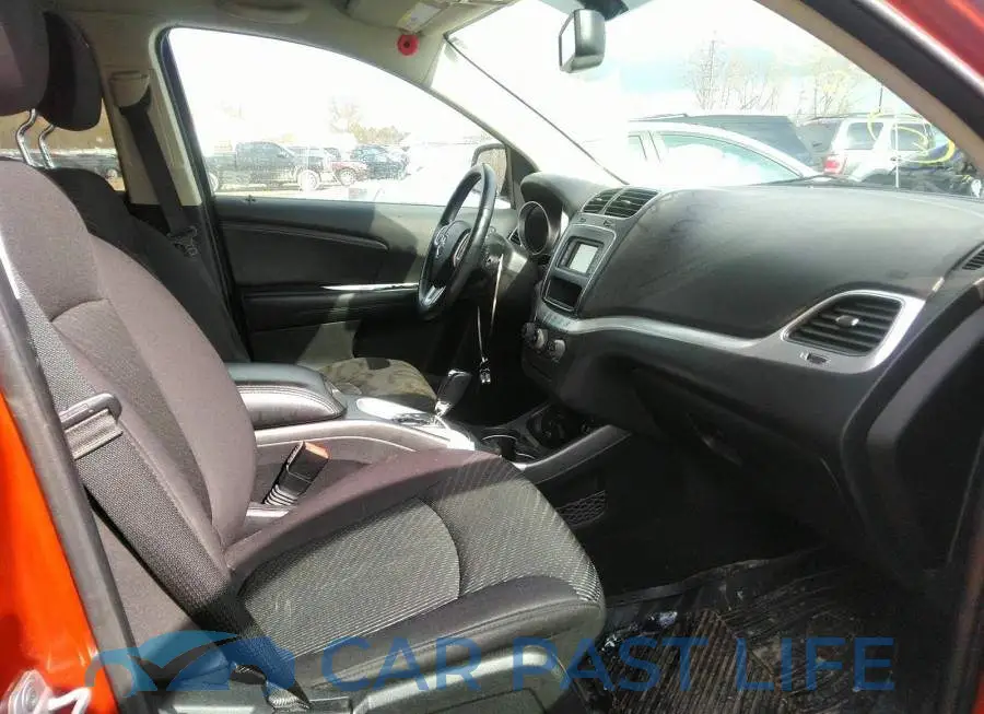 3C4PDCCG2DT721068# 5