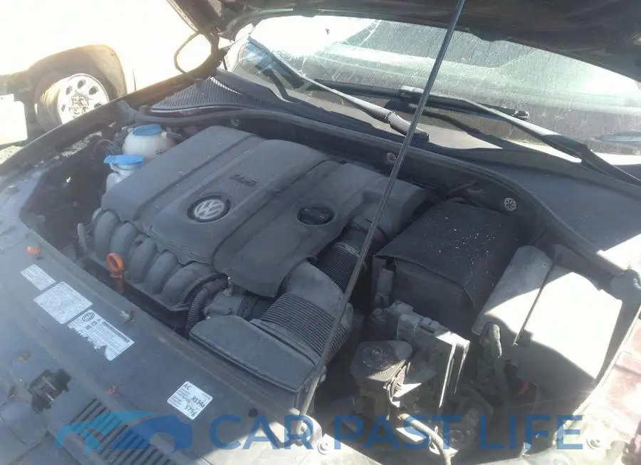 1VWCH7A36DC020892# 10