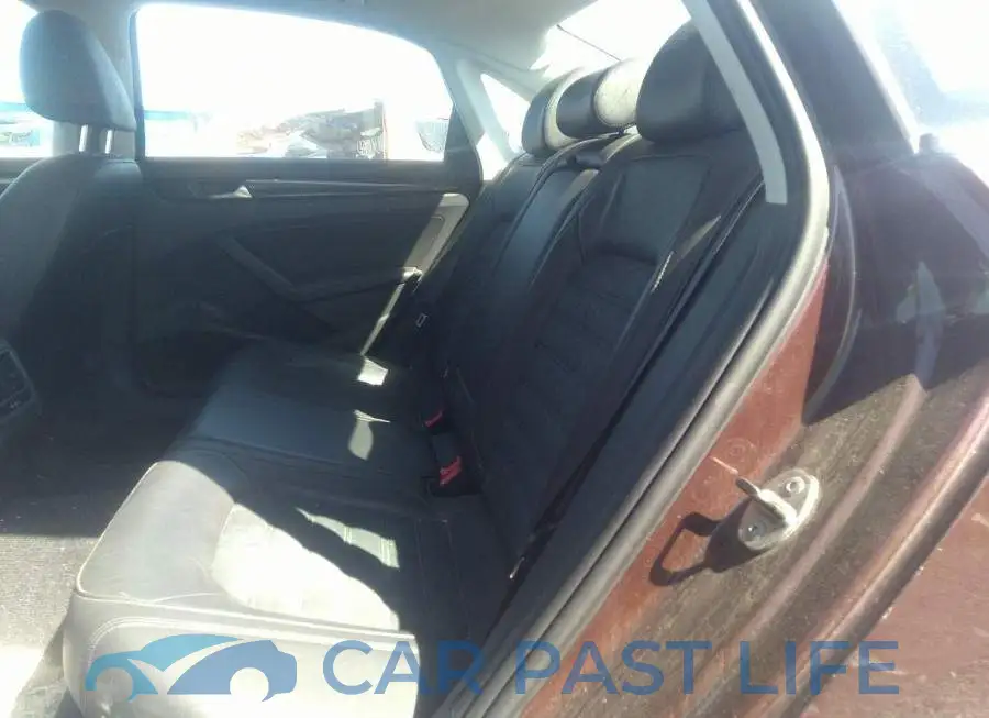 1VWCH7A36DC020892# 8
