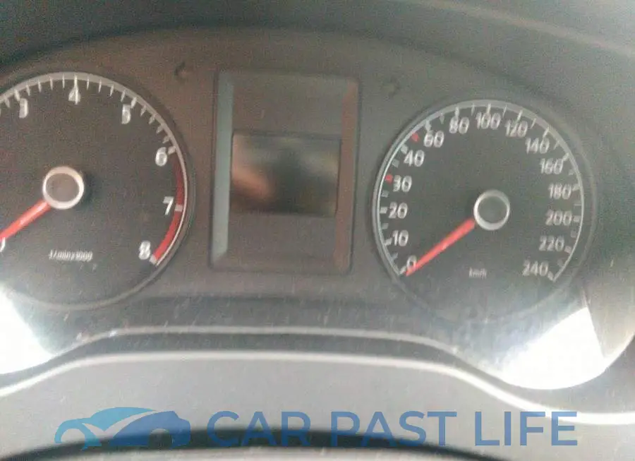 3VWDX7AJ1BM008831# 7