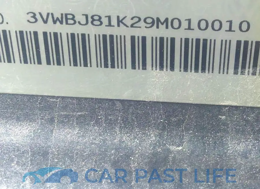3VWBJ81K29M010010# 9