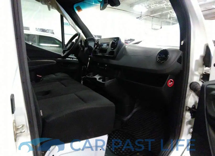 WD3BF0CD2KP076118# 5