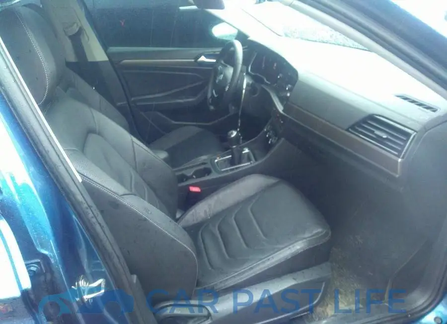 3VW357BU8KM142732# 5