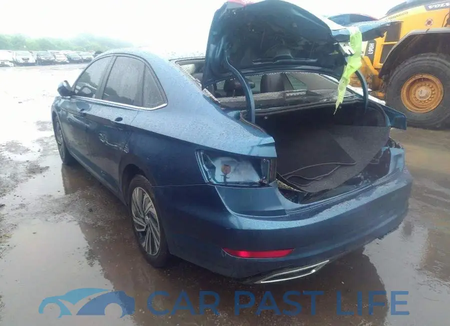 3VW357BU8KM142732# 3