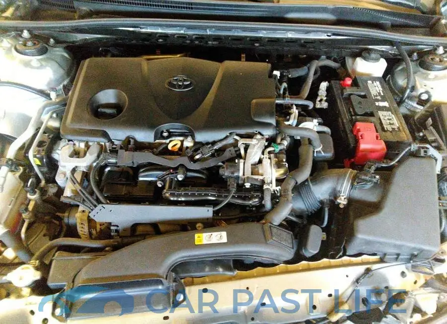 4T1B61HK6JU004496# 10