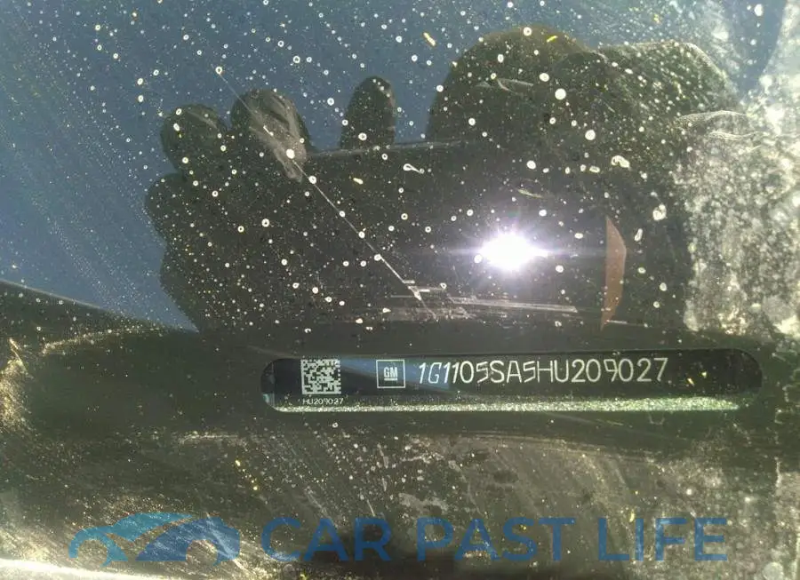 1G1105SA5HU209027# 9