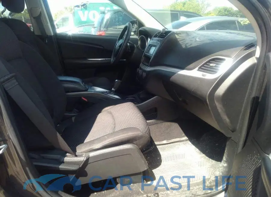 3C4PDCAB5HT602265# 5