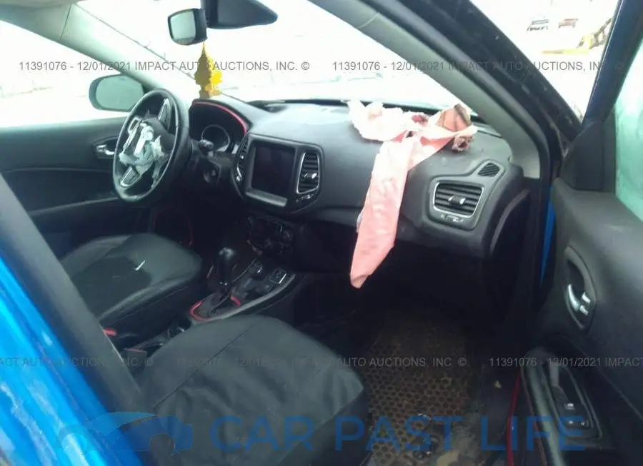 3C4NJDDB7MT520761# 5