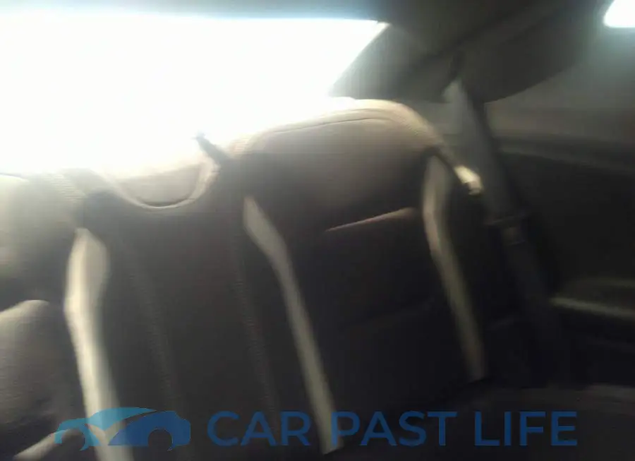 1G1FB1RS7H0122504# 8