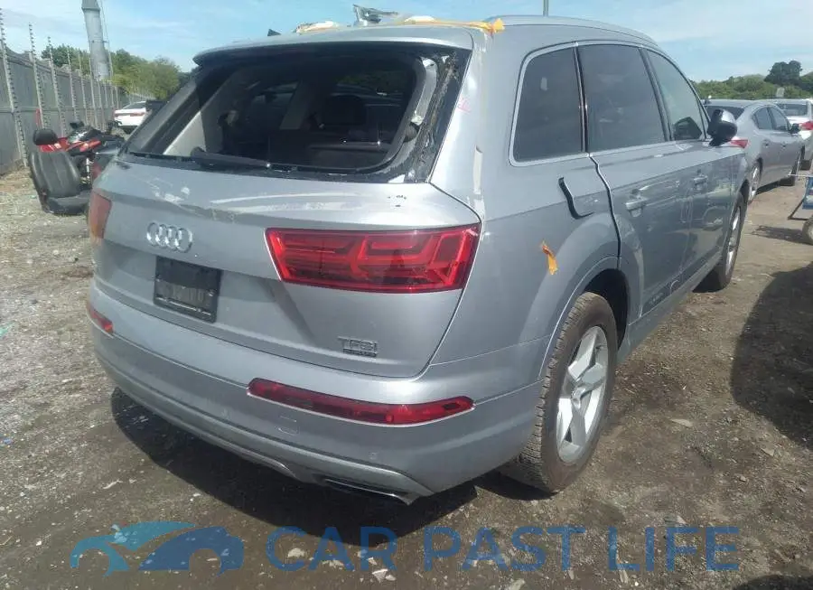 WA1AAAF7XHD021383# 4
