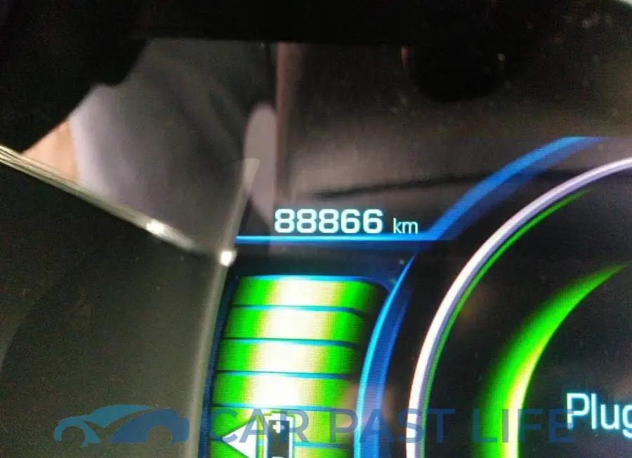 1G1RB6S57HU146051# 7
