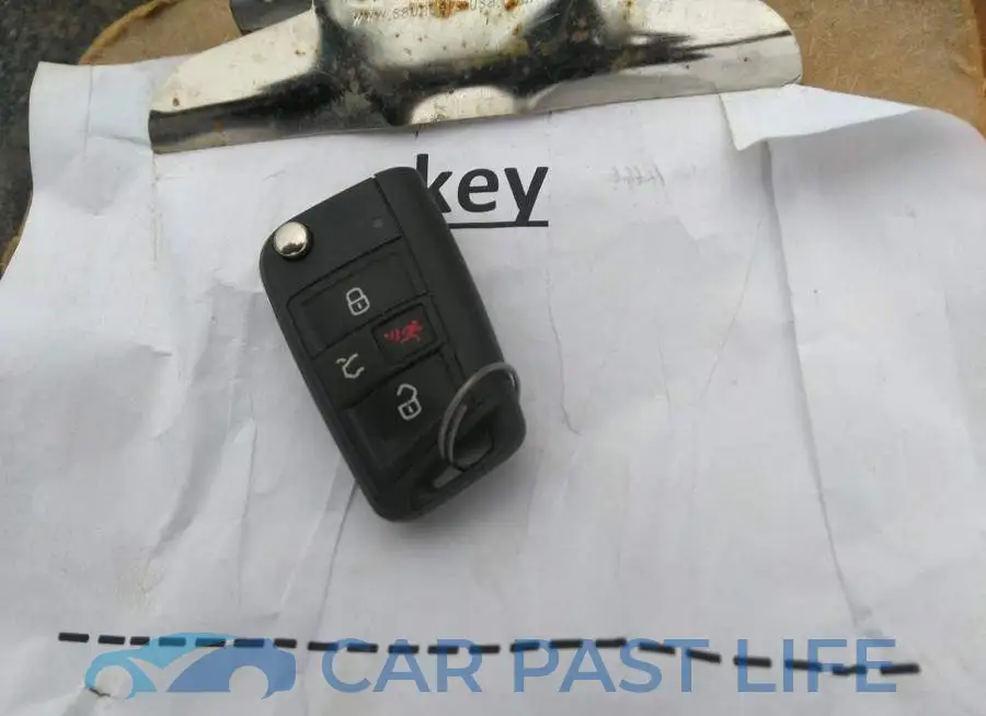 3VW217AU7HM068706# 11