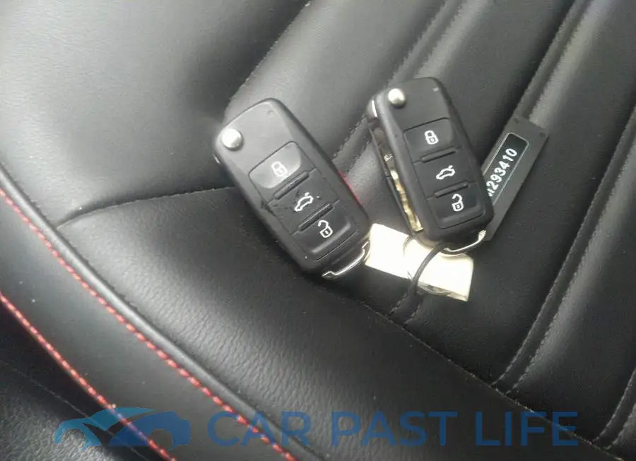 3VW4T7AJ3HM293410# 11