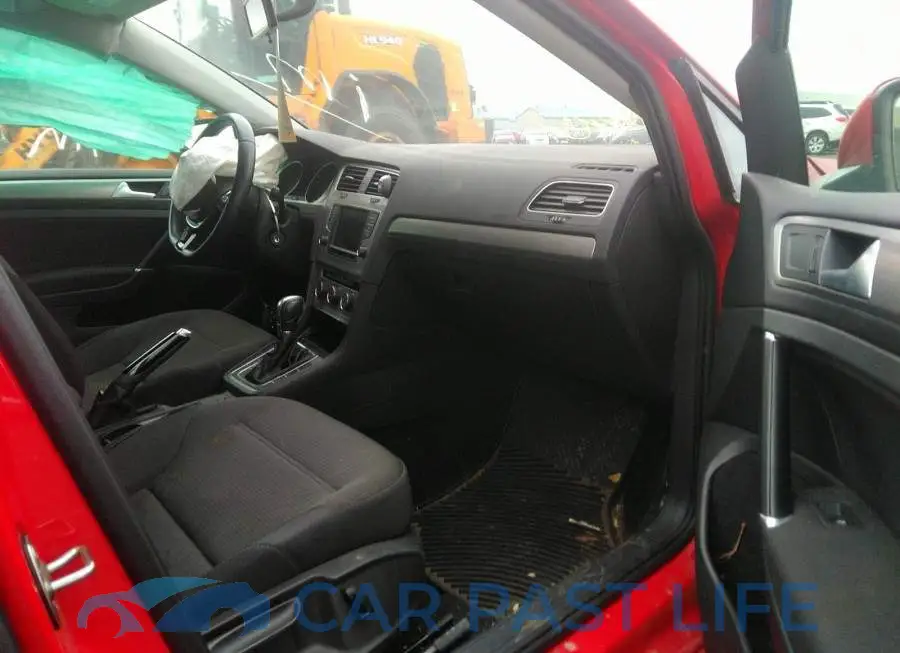3VW217AU7HM068706# 5