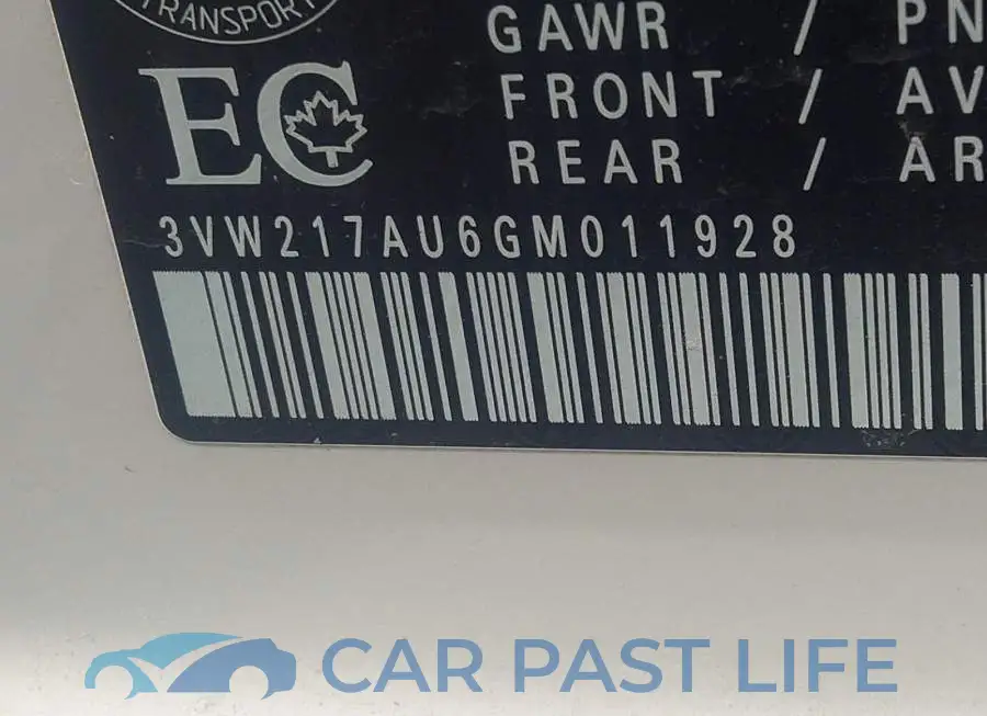 3VW217AU6GM011928# 9