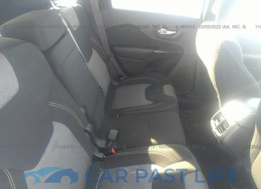 1C4PJMCB3EW251048# 8