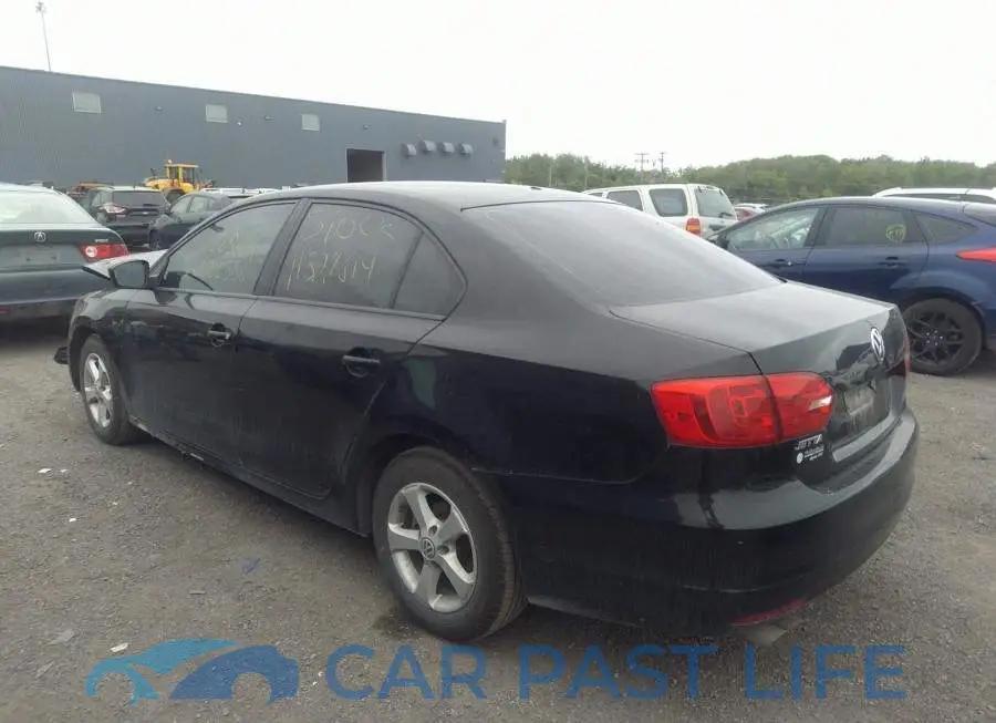 3VW2K7AJXDM422358# 3