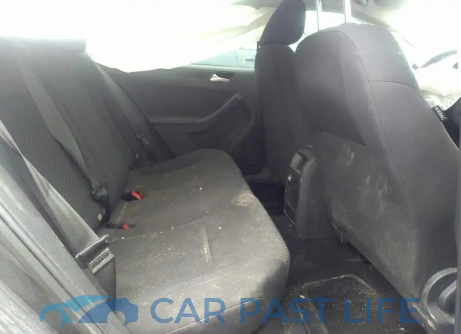 3VW2K7AJXDM422358# 8