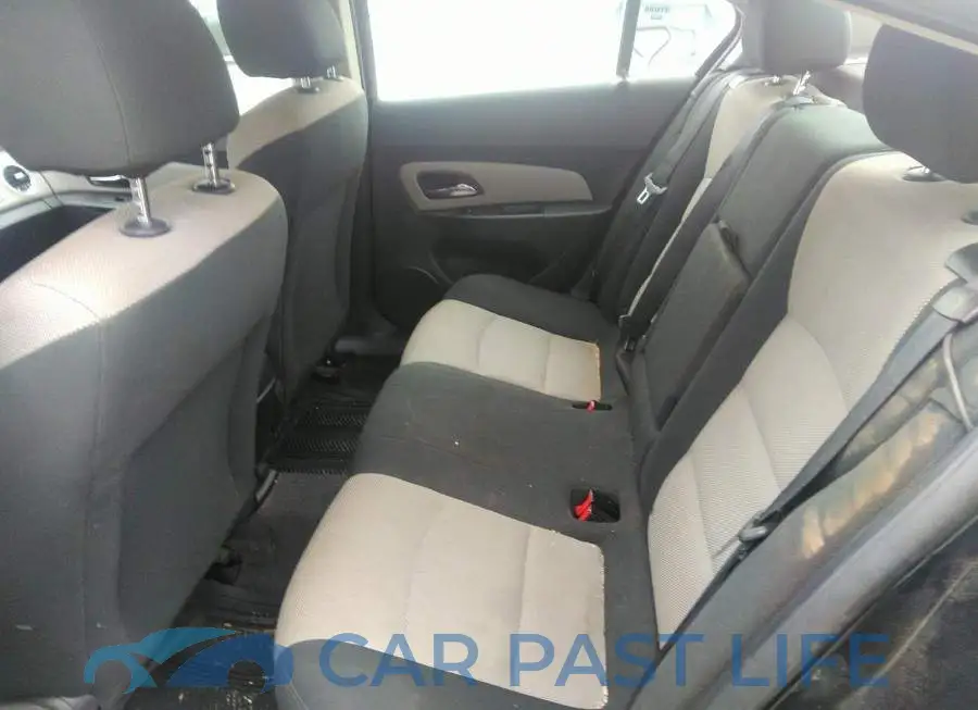 1G1PD5SH4C7130080# 8