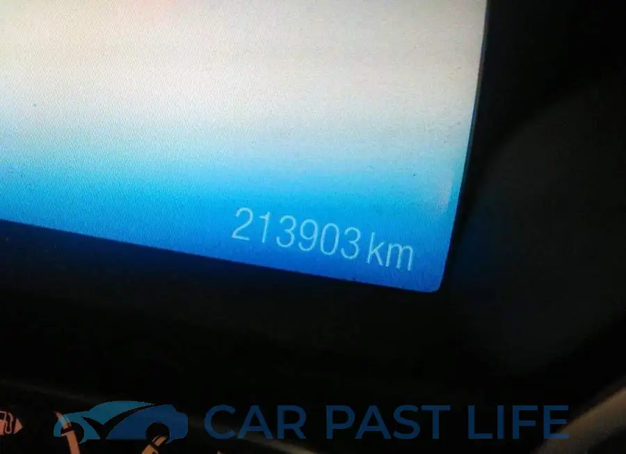 1FAHP3N2XCL143797# 7