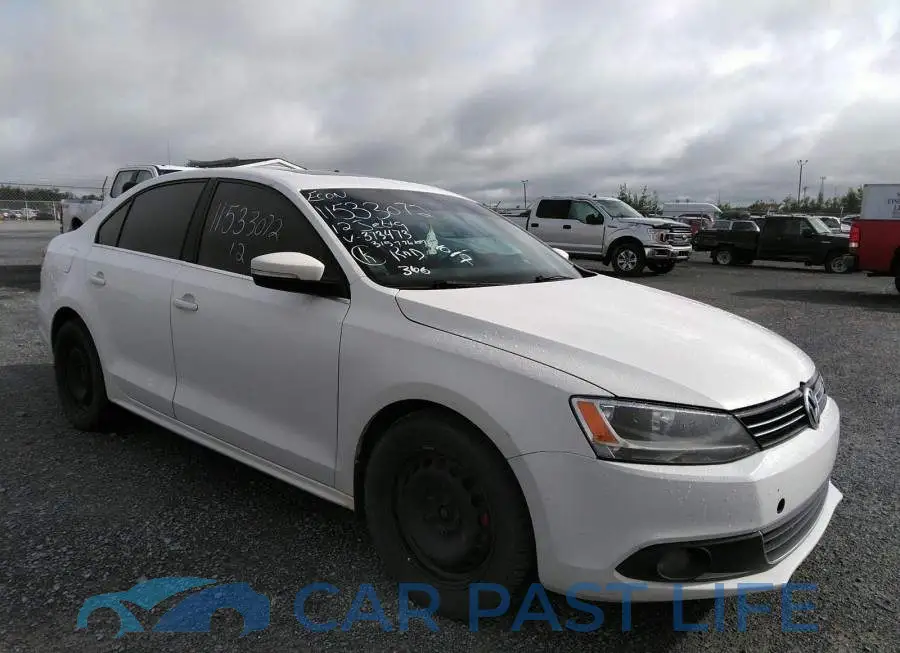 3VW3L7AJ5CM373473# 1