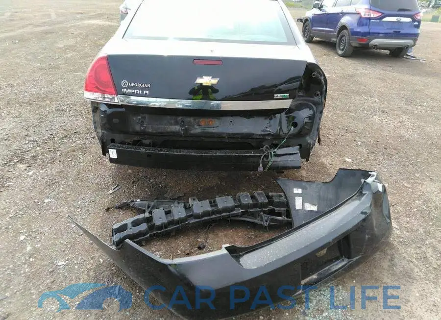 2G1WA5EK5B1132704# 6