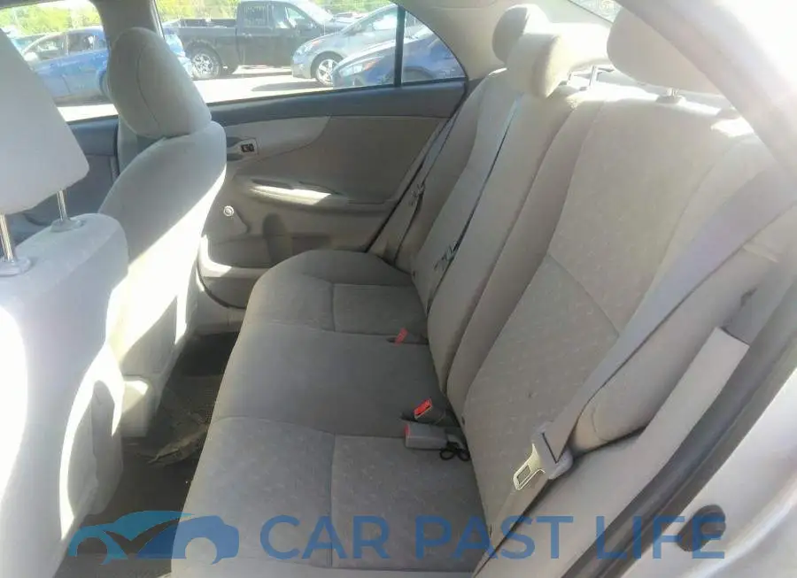 2T1BU4EE0AC311086# 8